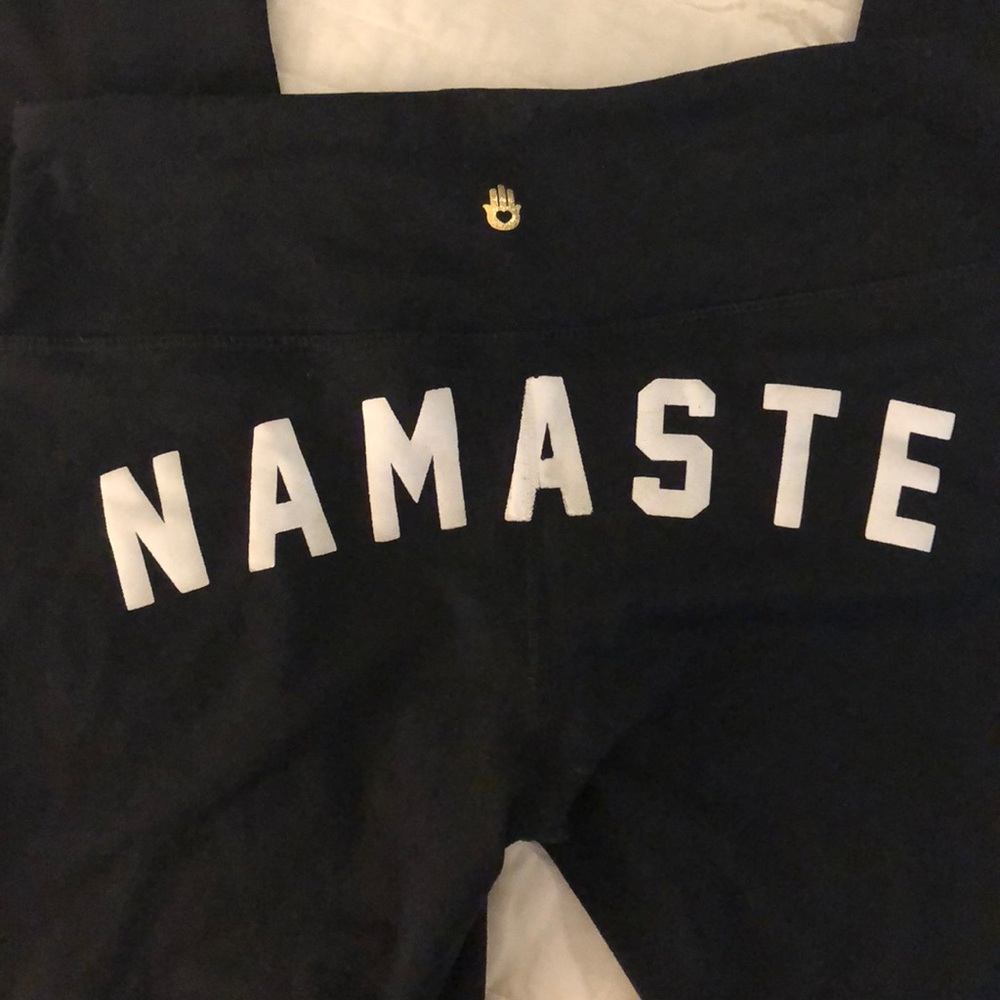 Spiritual Gangster Leggings